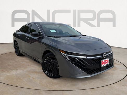 New 2026 Nissan Sentra SR w/ SR All Weather Package FWD image 4