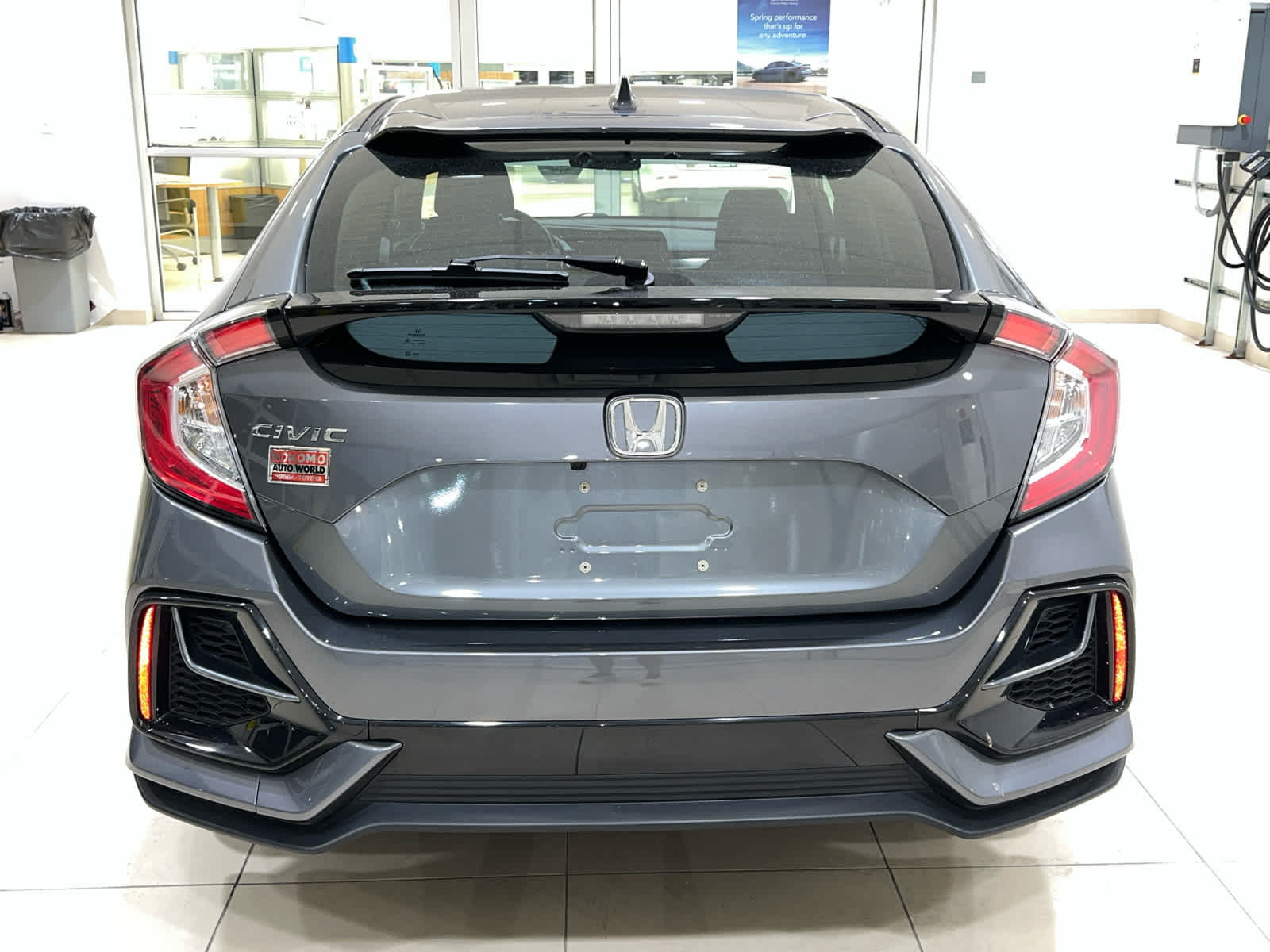 Used 2020 Honda Civic EX image 8