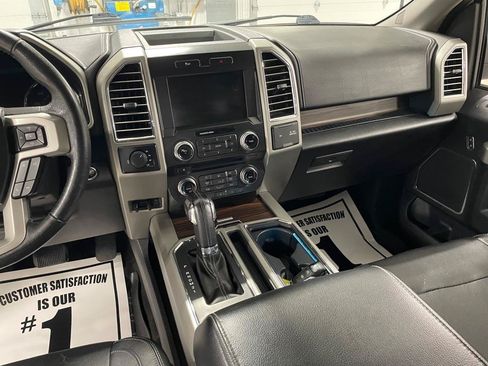 Used 2015 Ford F150 Lariat w/ Equipment Group 502A Luxury AWD/4WD image 35