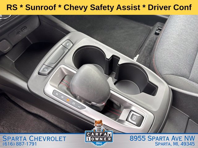 Used 2025 Chevrolet Trax RS w/ Sunroof Package FWD image 23