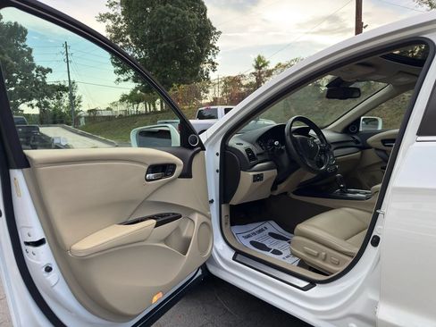 Used 2016 Acura RDX AWD image 16