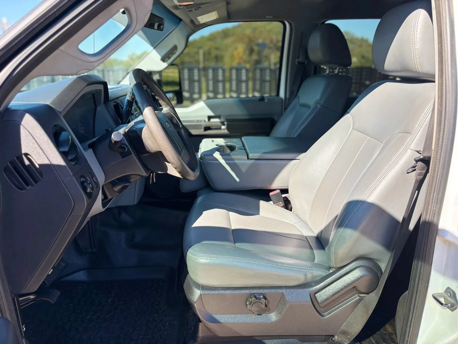 Used 2011 Ford F250 XL w/ PWR Equipment Group AWD/4WD image 14