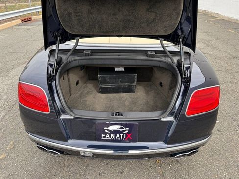 Used 2017 Bentley Continental GT image 22