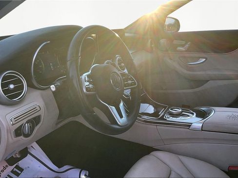 Used 2021 Mercedes-Benz C 300 Sedan w/ Premium Package image 19