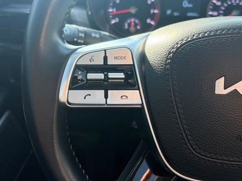 Certified 2022 Kia Telluride EX w/ EX Premium Package image 4