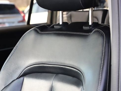 Used 2021 Jeep Grand Cherokee L Limited image 12