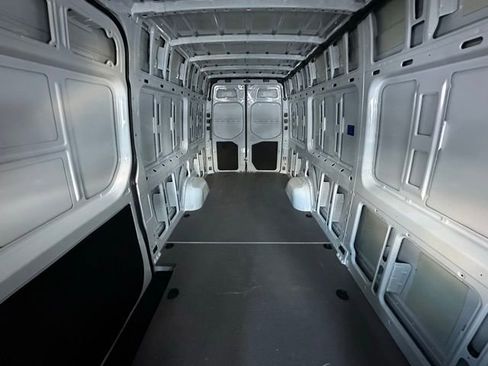 Used 2026 Mercedes-Benz Sprinter 2500 image 20