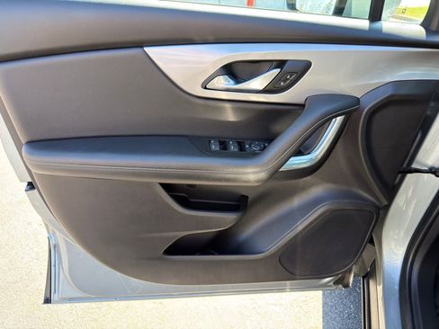 Used 2024 Chevrolet Blazer LT image 11