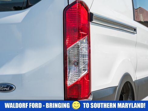 Used 2024 Ford Transit 250 Low Roof w/ Exterior Upgrade Package RWD image 6