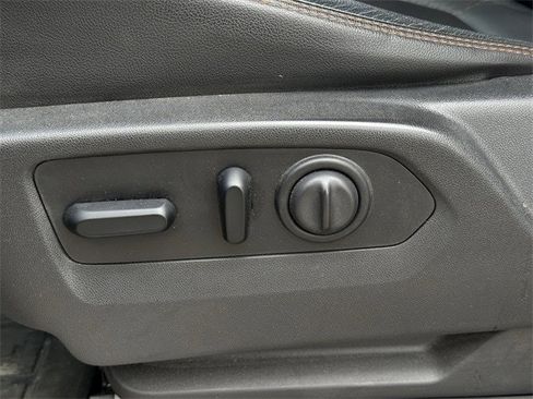 Used 2019 GMC Sierra 1500 AT4 w/ AT4 Premium Package image 28