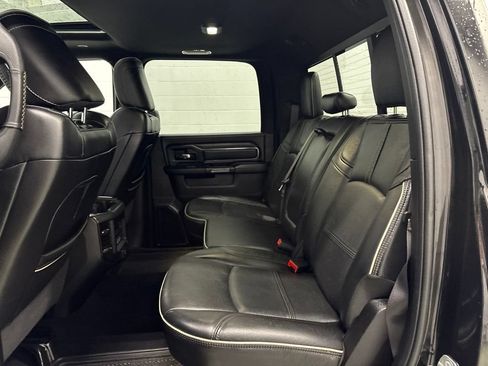 Used 2022 RAM 2500 Limited AWD/4WD image 32