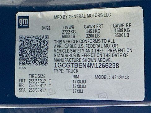 Used 2021 Chevrolet Colorado W/T w/ WT Convenience Package AWD/4WD image 32
