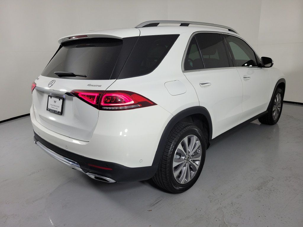 Used 2021 Mercedes-Benz GLE 350 4MATIC image 4