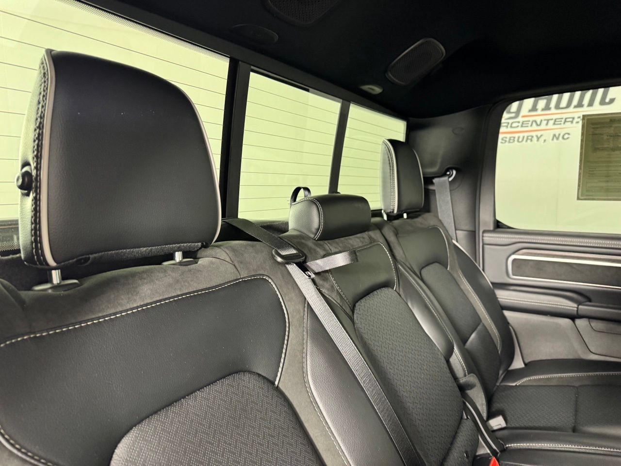 Used 2026 RAM 1500 Laramie w/ Off Road Group AWD/4WD image 29