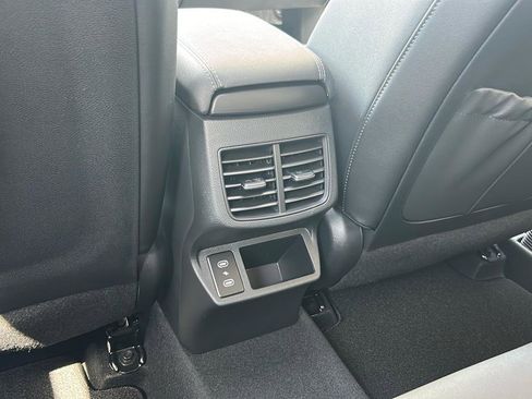 New 2026 Kia Seltos SX w/ SX Sunroof Package image 16