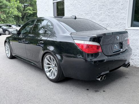 Used 2008 BMW M5 RWD image 9
