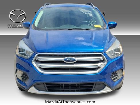 Used 2019 Ford Escape SEL image 4