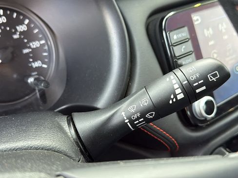 Certified 2024 Nissan Kicks SR image 24