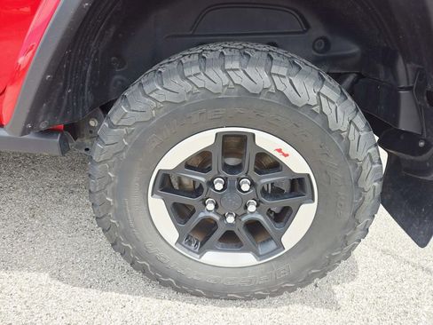 Used 2020 Jeep Wrangler Unlimited Rubicon AWD/4WD image 16
