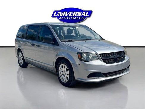 Used 2019 Dodge Grand Caravan SE FWD image 1