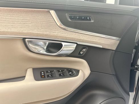 New 2026 Volvo XC90 B5 Core AWD/4WD image 18