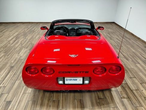 Used 2003 Chevrolet Corvette Convertible w/ Preferred Equipment Group1 image 21