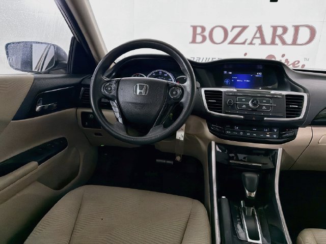 Used 2017 Honda Accord LX image 21