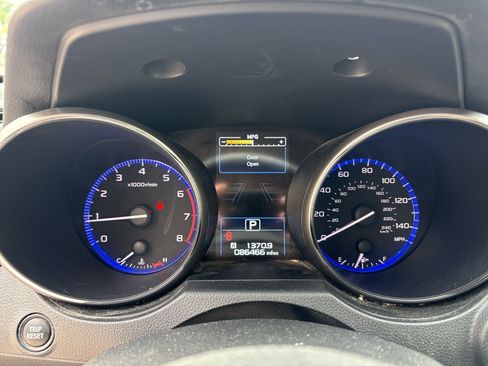 Used 2019 Subaru Outback 2.5i Limited AWD/4WD image 21
