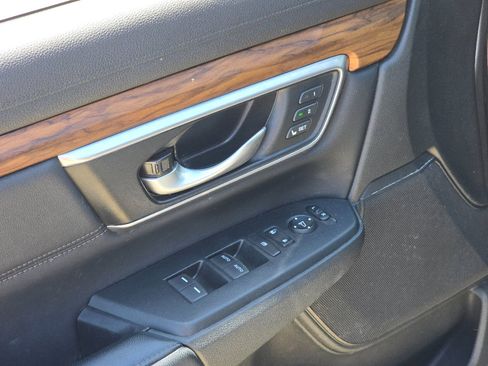 Used 2022 Honda CR-V Touring image 20