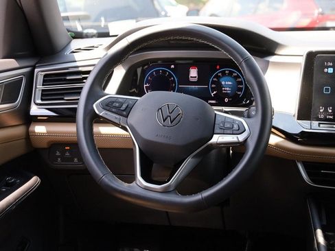 Used 2024 Volkswagen Atlas Cross Sport SE w/ Panoramic Sunroof Package AWD/4WD image 24