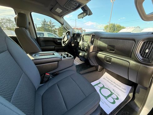 Used 2019 Chevrolet Silverado 1500 Custom w/ Custom Convenience Package image 30