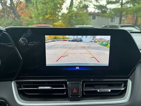 Used 2025 Chevrolet TrailBlazer LT image 17