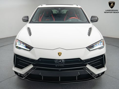 Used 2024 Lamborghini Urus S image 9