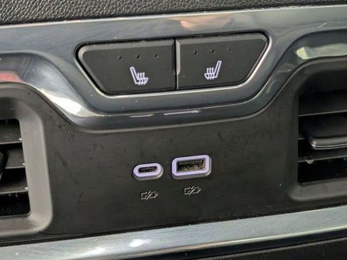 Certified 2024 Chevrolet Silverado 2500 High Country w/ Technology Package image 23