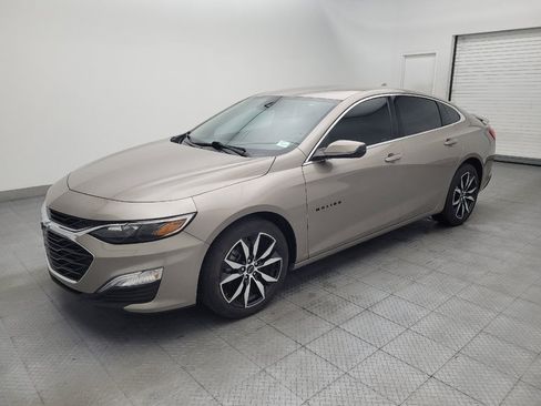 Used 2024 Chevrolet Malibu RS FWD image 2