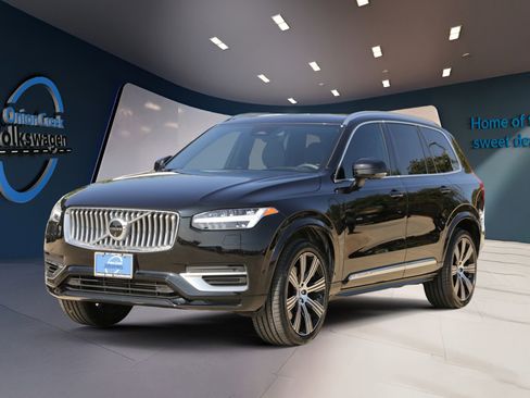 Used 2024 Volvo XC90 T8 Ultimate w/ Lounge Package AWD/4WD image 7