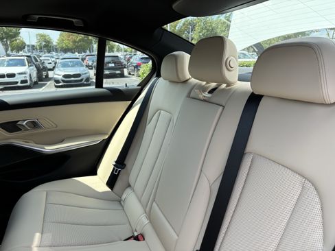 New 2026 BMW 330i Sedan w/ Premium Package RWD image 33
