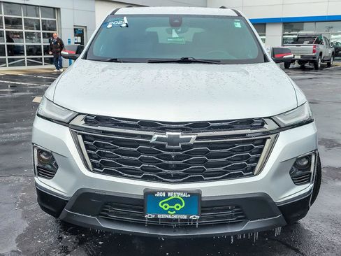 Certified 2022 Chevrolet Traverse Premier w/ Redline Edition image 4