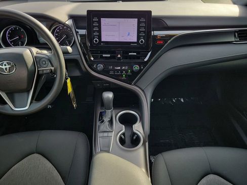 Used 2023 Toyota Camry LE image 18