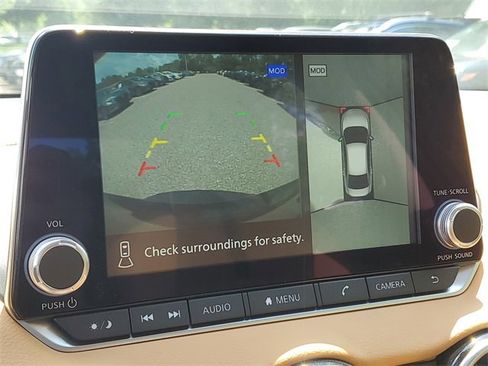 New 2025 Nissan Sentra SV w/ SV Premium Package image 17