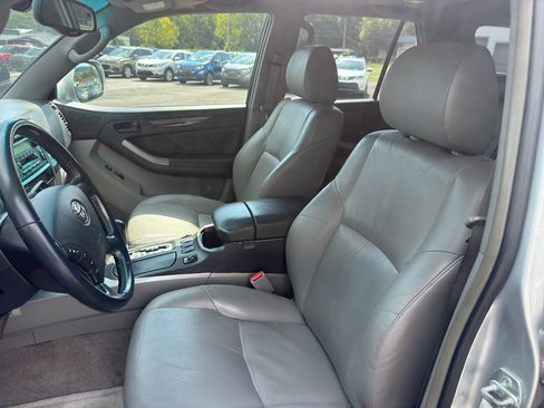 Used 2005 Toyota 4Runner Limited RWD image 14