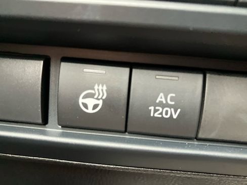 Used 2026 Toyota Sequoia Platinum AWD/4WD image 16