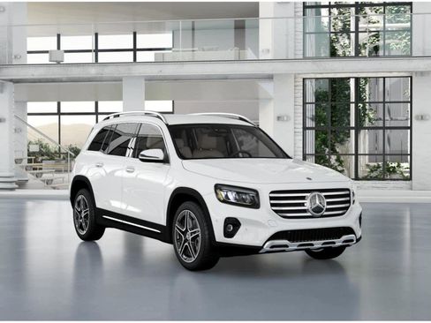 Used 2026 Mercedes-Benz GLB 250 image 9