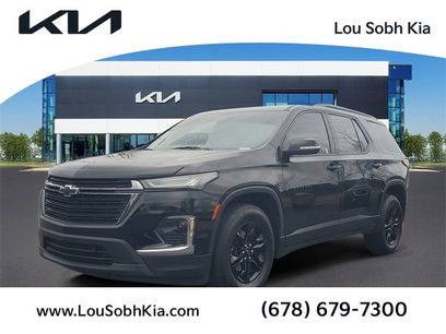 Used 2023 Chevrolet Traverse LT