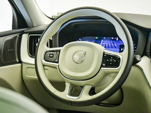 New 2026 Volvo XC60 B5 Ultra w/ Protection Package Premier AWD/4WD image 13