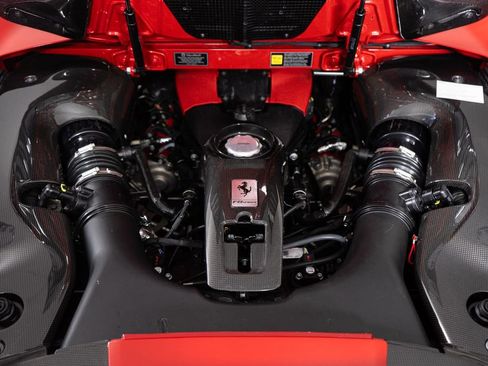 Certified 2023 Ferrari F8 Tributo image 29