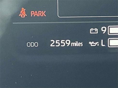 Used 2025 Toyota Tundra Limited image 34