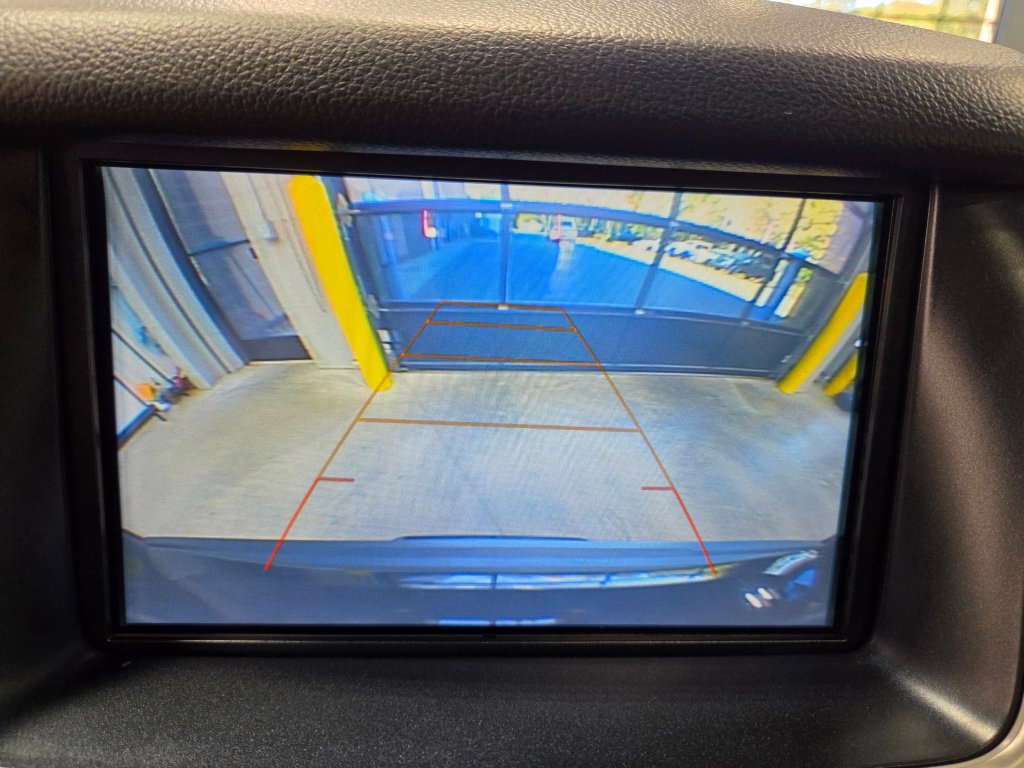 Used 2018 GMC Yukon SLT w/ Premium Edition AWD/4WD image 52