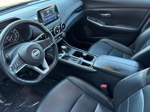 Used 2022 Nissan Sentra SR w/ Trunk Package image 8