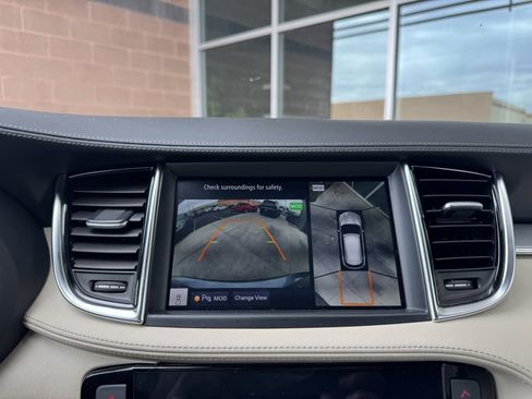 Used 2022 INFINITI QX50 Essential image 21